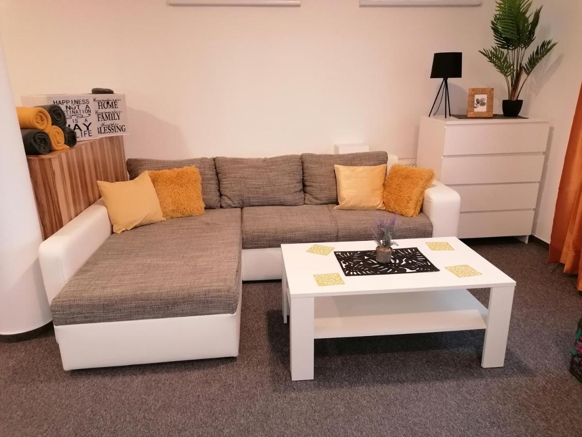 Apartman 26 Mymara Bešeňová Eksteriør billede